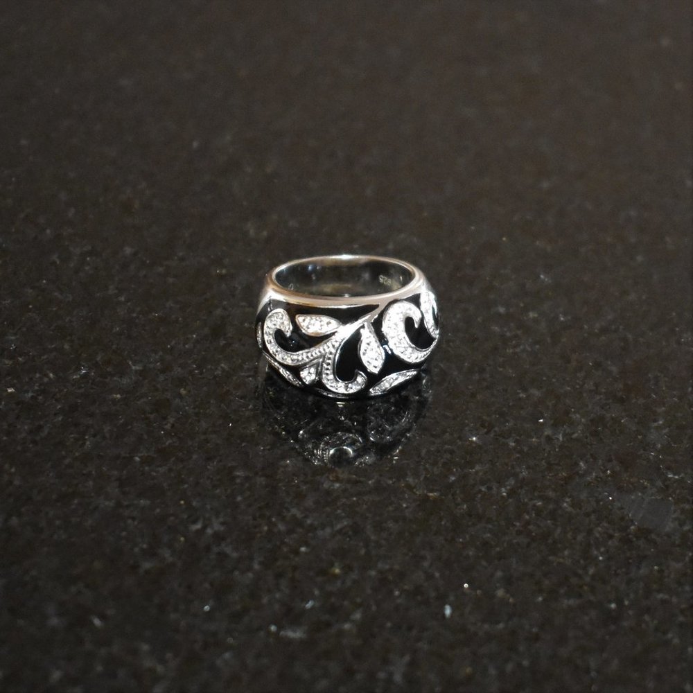 Sterling Silver CZ Black Enamel Inlay Ring Sz 6.5
